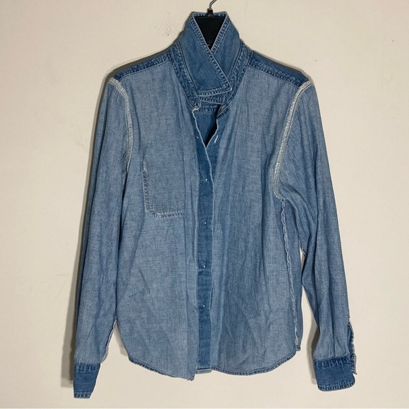 GAP Classic Denim Button Down Long Sleeve Shirt M - Picture 6 of 11